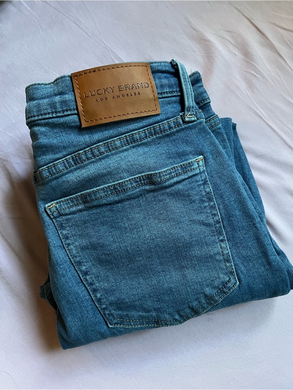 Lucky Brand Women’s Slim Straight Teal-Blue Denim Jeans